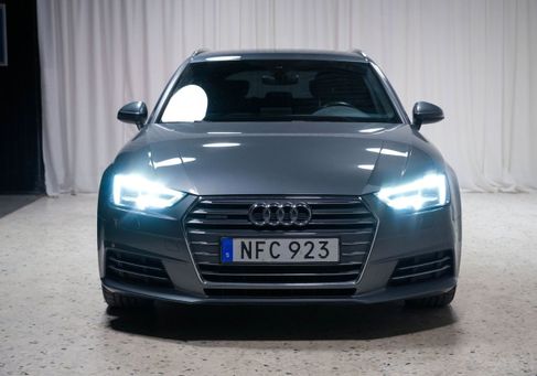 Audi A4, 2016