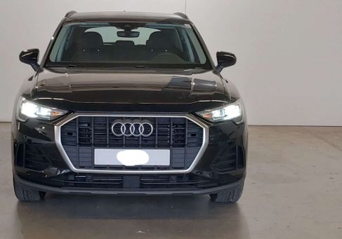 Audi Q3, 2023 2