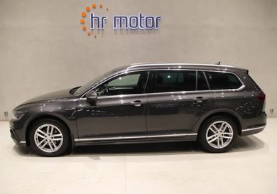 Volkswagen Passat Variant, 2021