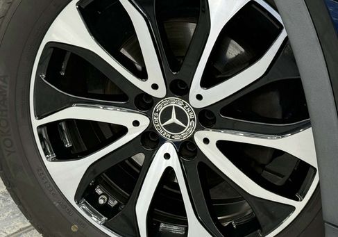 Mercedes-Benz GLA 220, 2019