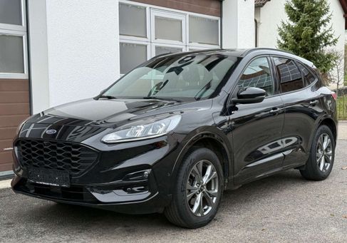 Ford Kuga, 2022