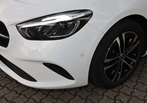 Mercedes-Benz B 200, 2024