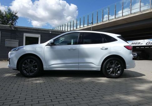 Ford Kuga, 2022