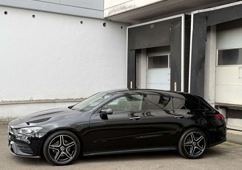 Mercedes-Benz CLA 200, 2022