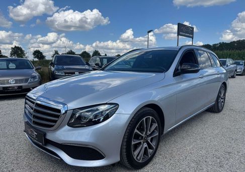 Mercedes-Benz E 300, 2020 3