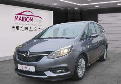 Opel Zafira, 2018