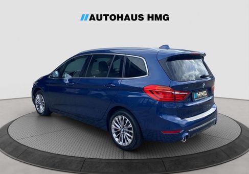 BMW 220, 2021