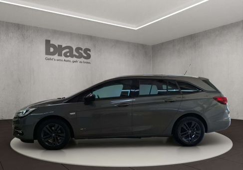 Opel Astra, 2022
