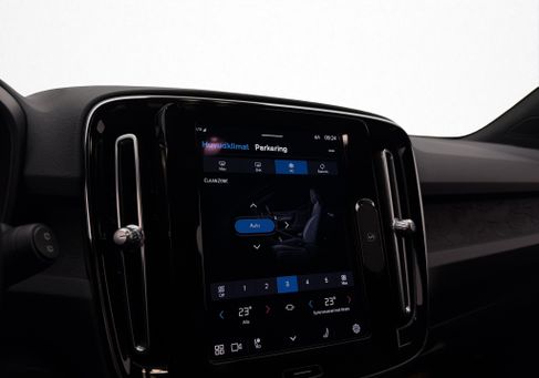 Volvo XC40, 2023 3