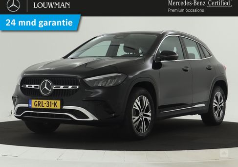 Mercedes-Benz GLA 250, 2023