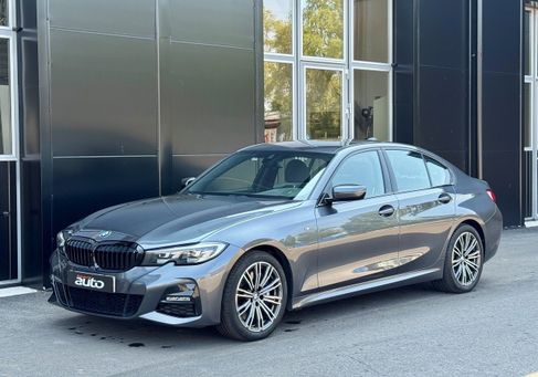 BMW 330, 2021