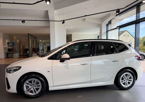 BMW 218, 2024 2