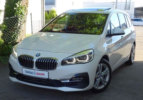 BMW 220, 2018 3