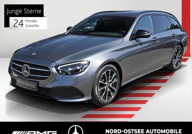 Mercedes-Benz E 200, 2022