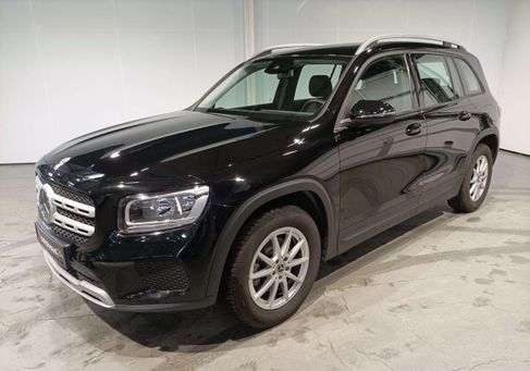 Mercedes-Benz GLB 180, 2022