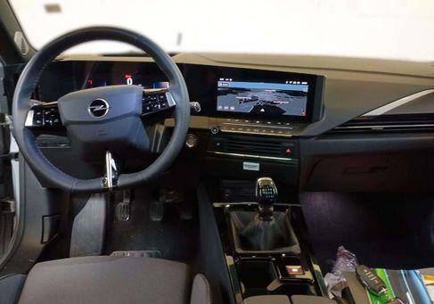 Opel Astra, 2024 3