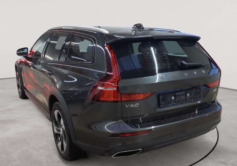 Volvo V60, 2021