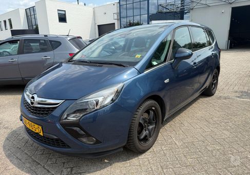 Opel Zafira Tourer, 2015