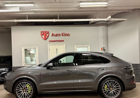 Porsche Cayenne, 2021