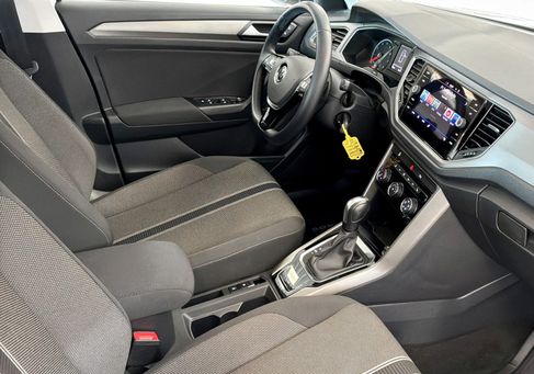 Volkswagen T-Roc, 2022 3
