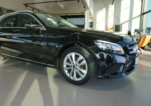 Mercedes-Benz C 180, 2020