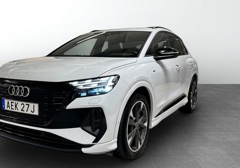 Audi Q4, 2022