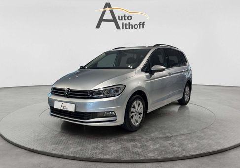 Volkswagen Touran, 2023 3