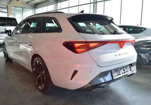 Cupra Leon, 2025