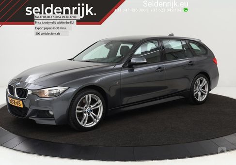 BMW 330, 2013