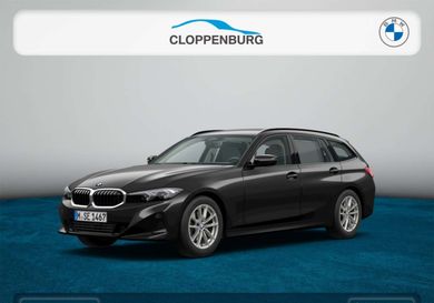 BMW 318, 2022