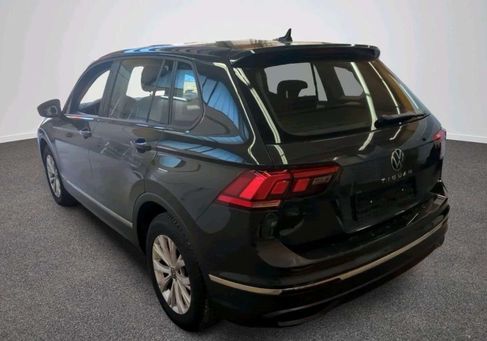 Volkswagen Tiguan, 2022
