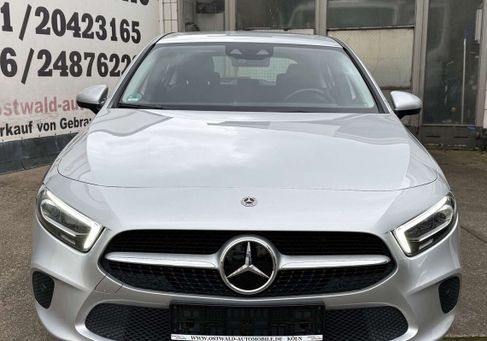 Mercedes-Benz A 250, 2022