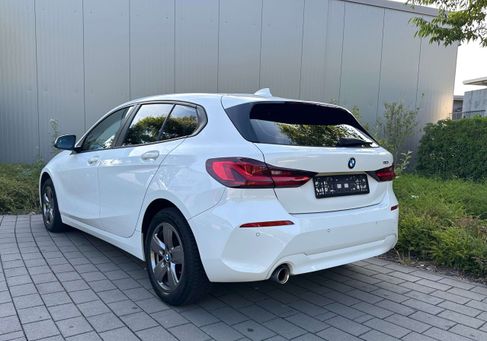 BMW 118, 2020