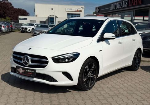 Mercedes-Benz B 250, 2021