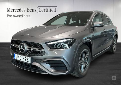 Mercedes-Benz GLA 200, 2025