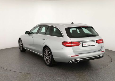 Mercedes-Benz E 300, 2020