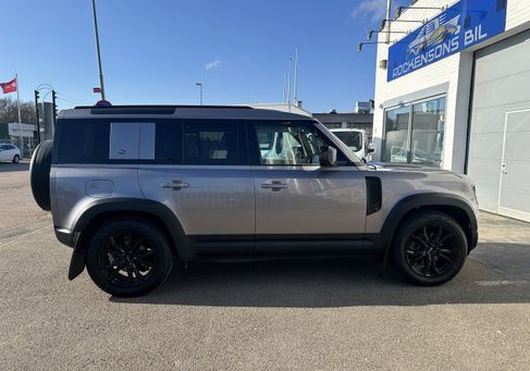 Land Rover Defender, 2021