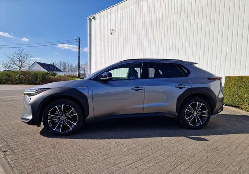 Toyota, 2023