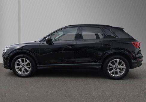 Audi Q3, 2022