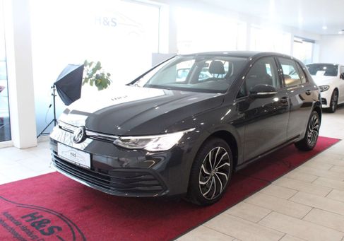 Volkswagen Golf, 2023 2