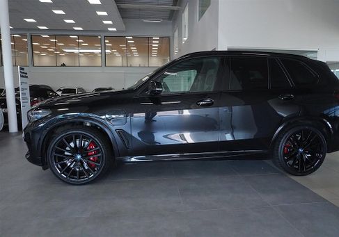 BMW X5, 2023