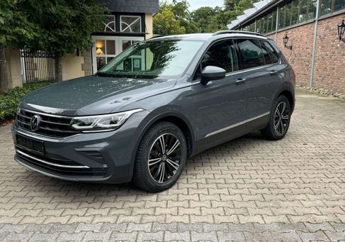 Volkswagen Tiguan, 2022