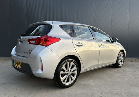 Toyota Auris, 2014