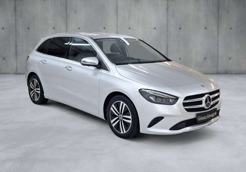 Mercedes-Benz B 200, 2021