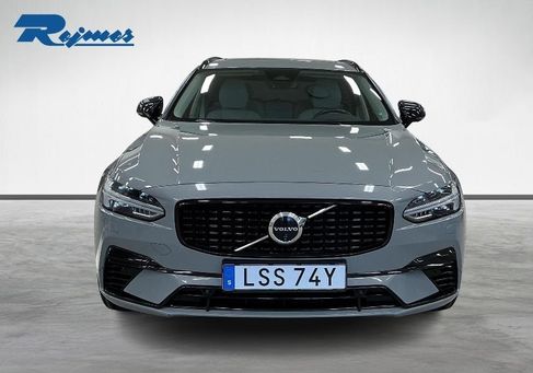 Volvo V90, 2024
