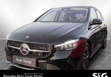 Mercedes-Benz B 180, 2024