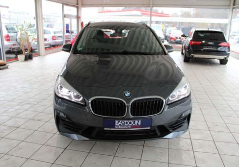 BMW 218, 2018