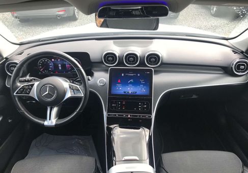 Mercedes-Benz C 220, 2022