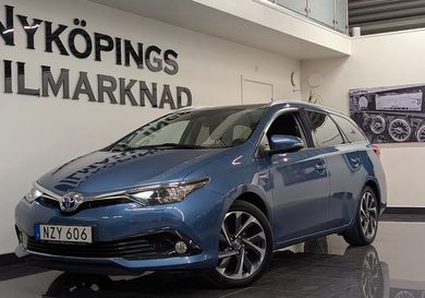 Toyota Auris Touring Sports, 2016