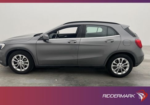 Mercedes-Benz GLA 200, 2014